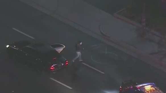 Suspect leads CHP on chase across Orange County, passenger dropped off