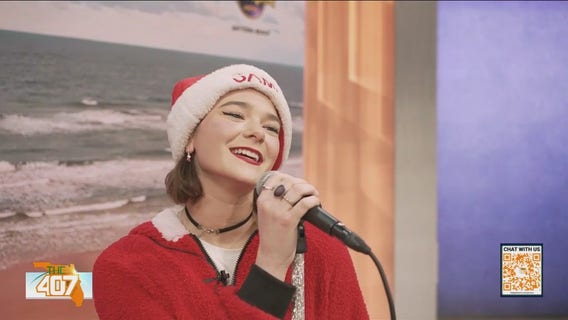 Sami Thompson Sings 'Sandy Christmas' on The 407