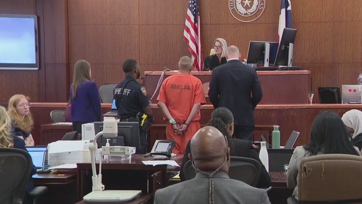 Aldine ISD cameras catch kidnapping suspect dragging student away