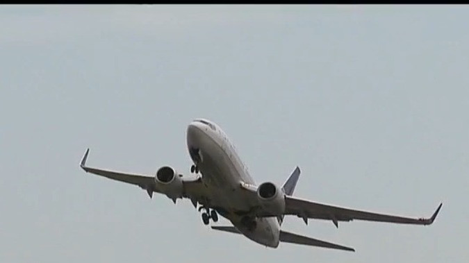 FAA to reduce air traffic at 40 'high volume' airports