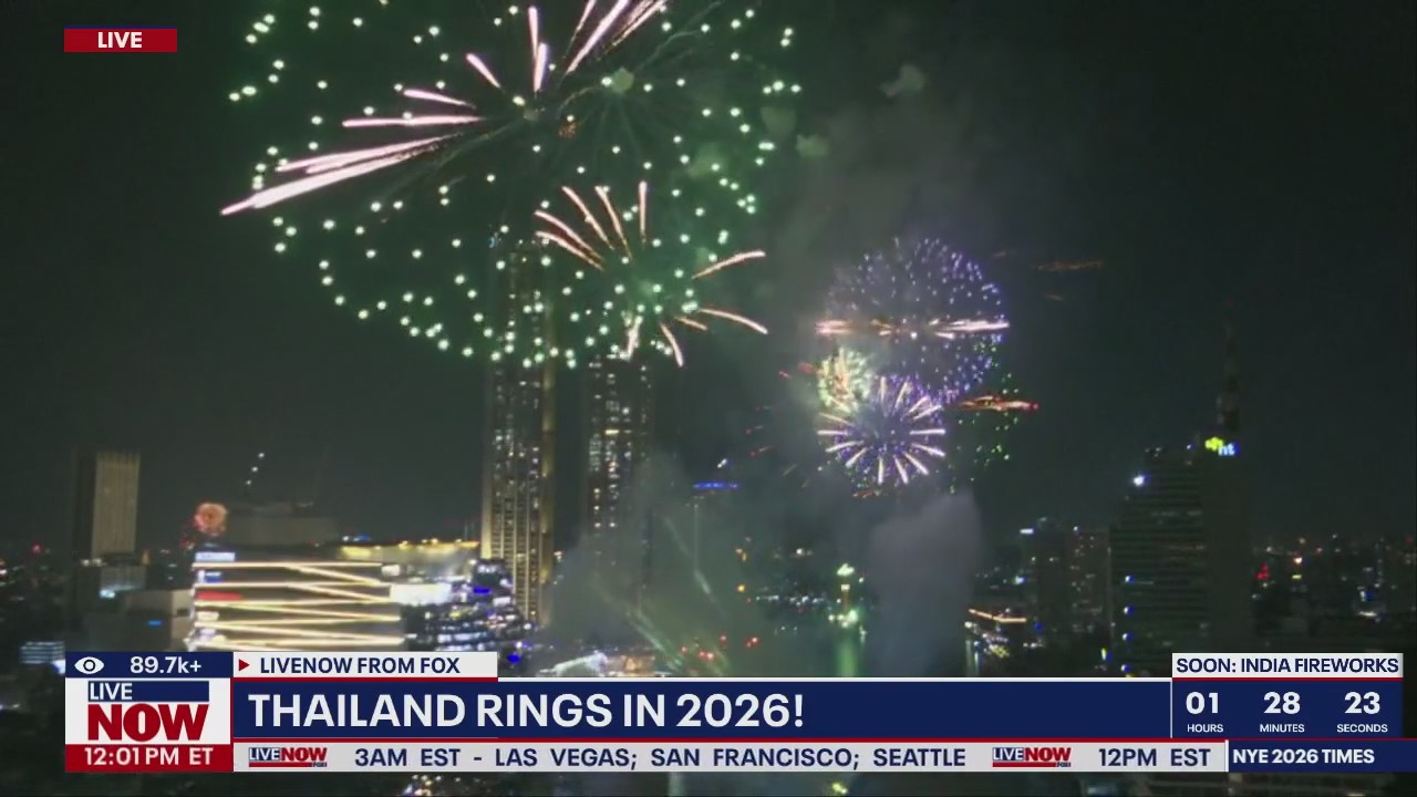 Thailand NYE: Fireworks, drone show over the Chao Phraya River