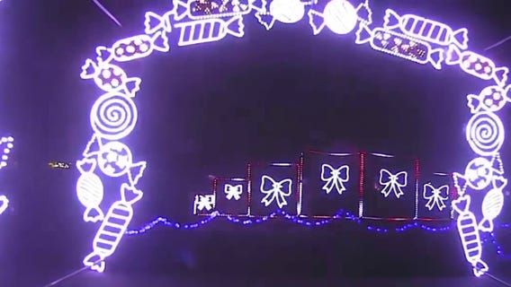 Round Rock drive-thru Christmas lights