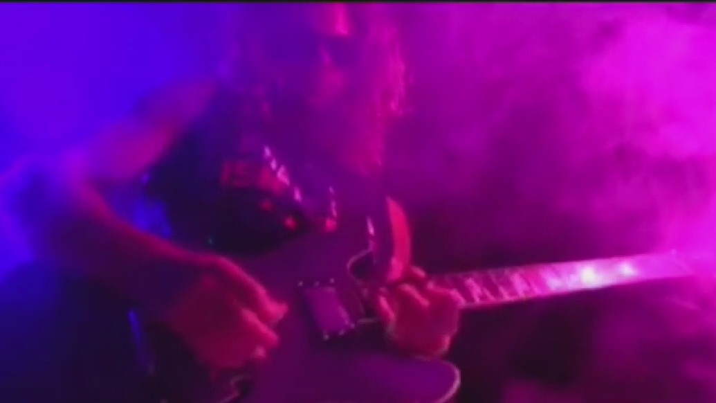 Dog Beach Rebels perform 'Just Enough'