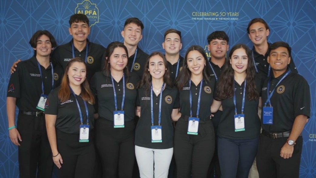 Young Hispanic leaders at the University of Houston