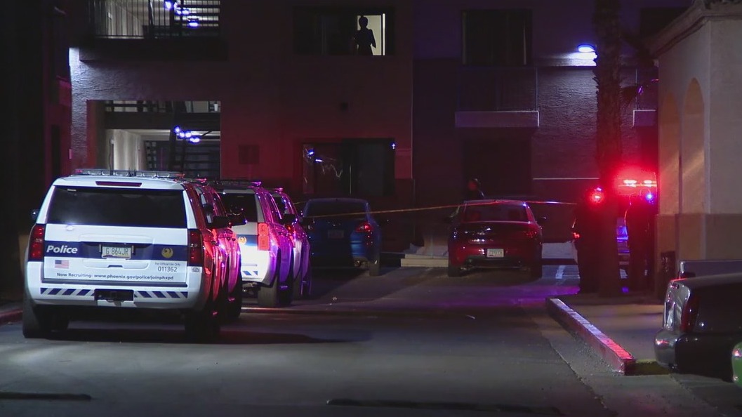 Teenagers hurt following shooting in Phoenix, police say | FOX 10 Phoenix