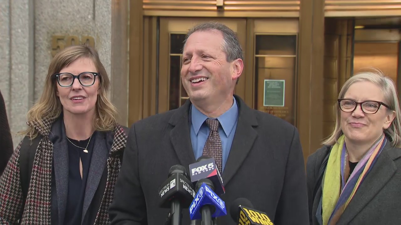 FULL: NYC Comptroller Lander speaks after federal court appearance