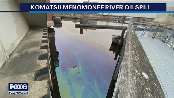 Menomonee River oil spill, Komatsu error released 400 gallons