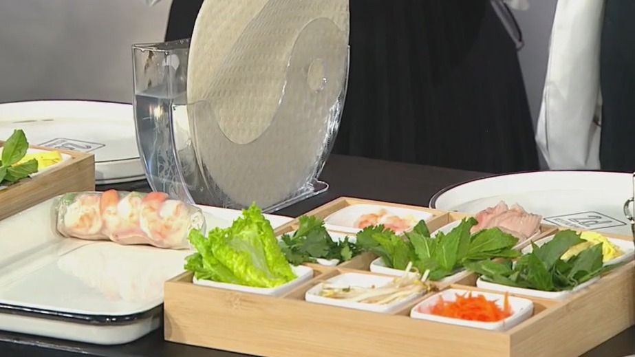 Chicago's 2D Restaurant hosts spring roll workshop for AAPI Heritage Month