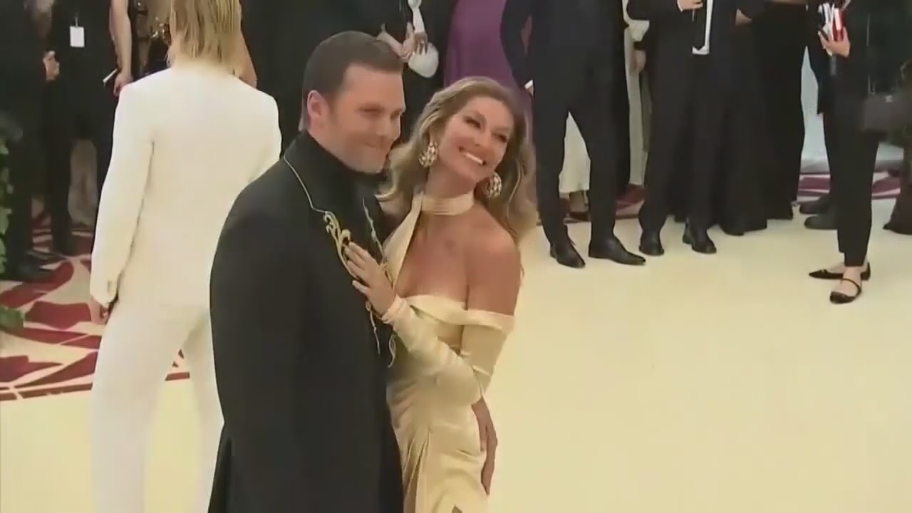 Lean in with Liz and Mean Jean from 105.1 The Bounce