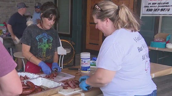 Texas floods: Restaurants, cooks provide food, donations to Central Texas victims