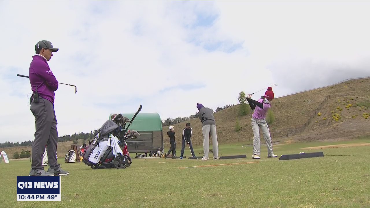 Chambers Bay's award-winning golf pro inspires students on and off the course