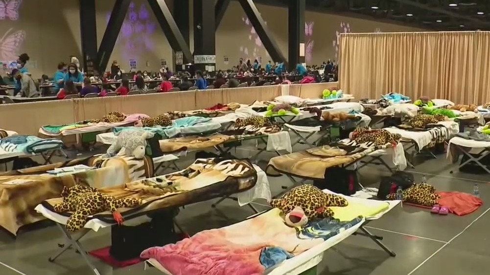 HHS closing Long Beach shelter after reuniting more than 1,500 migrant children with family, sponsors