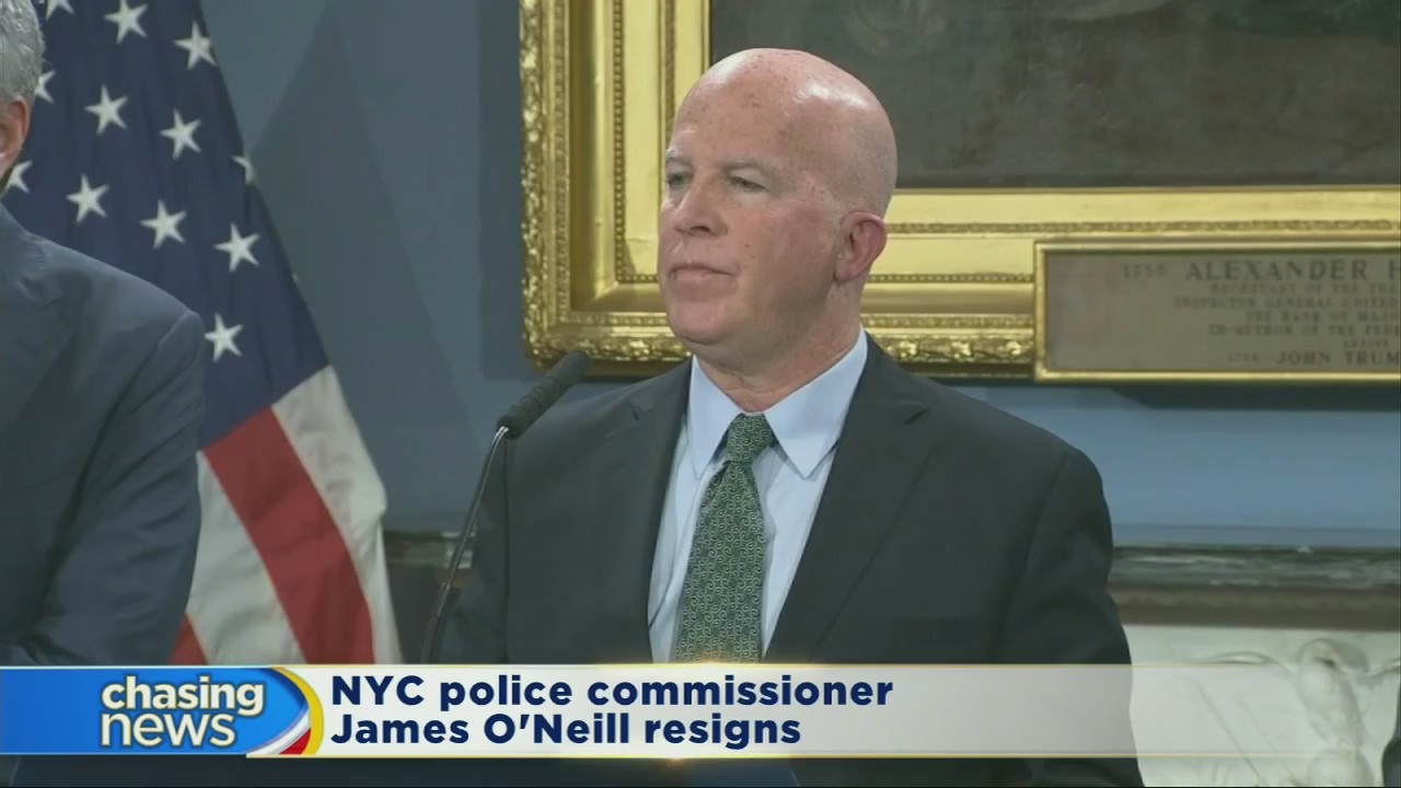 NYPD Commissioner James O'Neill resigns