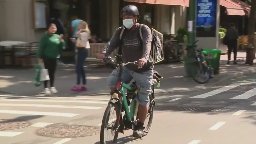 NYC delivery workers get minimum wage increase