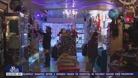 Shoppers fill stores on Super Saturday looking for perfect gifts with just a week before the holiday