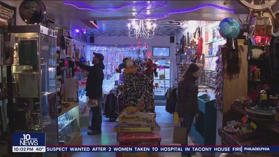 Shoppers fill stores on Super Saturday looking for perfect gifts with just a week before the holiday