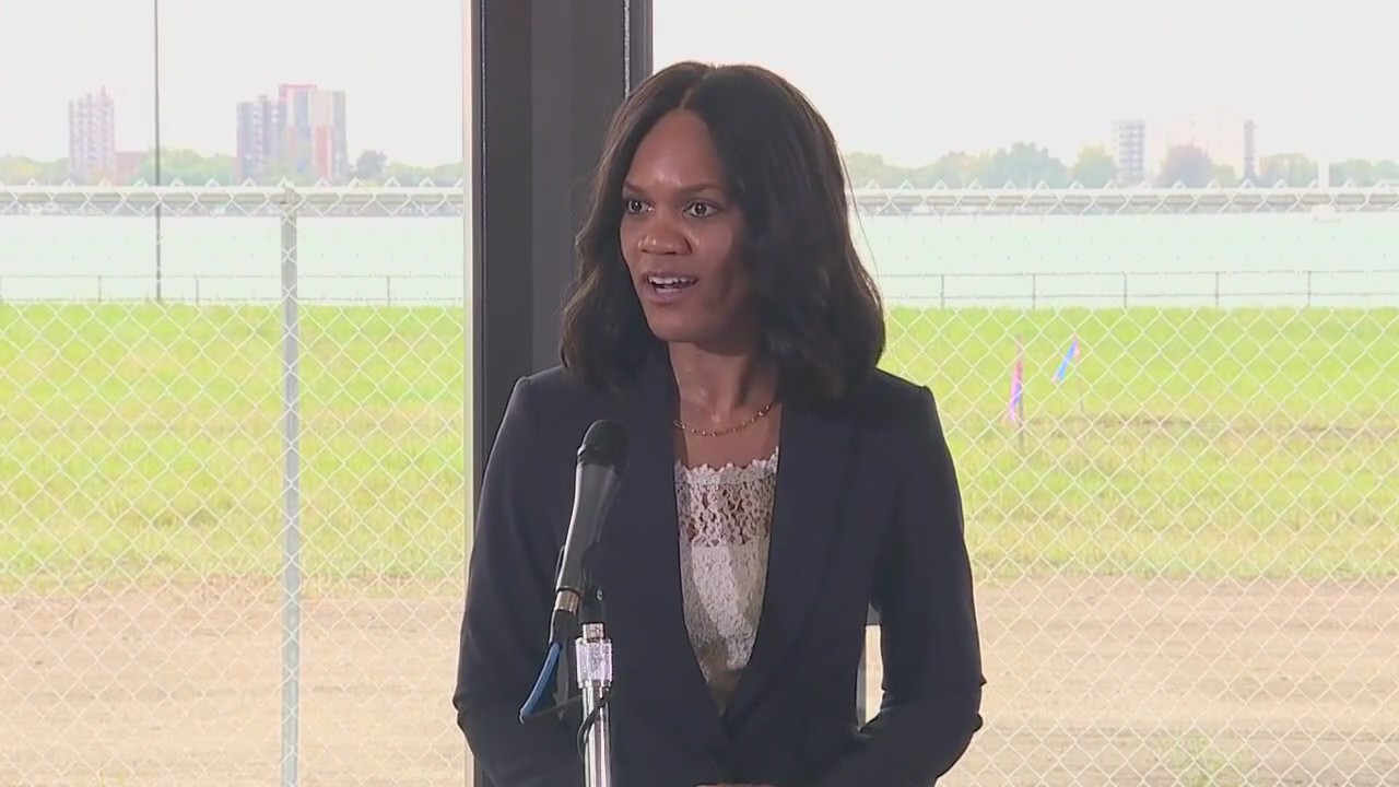 New community center at AB Ford Park along Detroit River celebrates grand opening