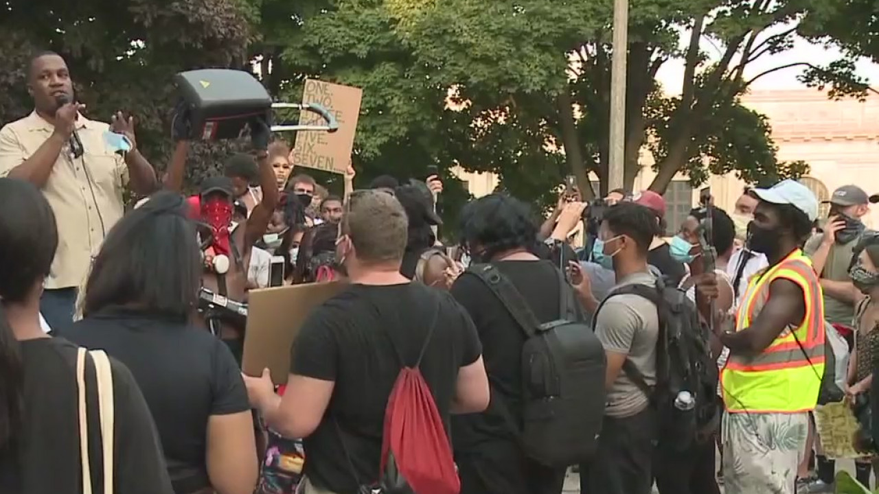 For 2nd night, protesters demand change in the name of Jacob Blake