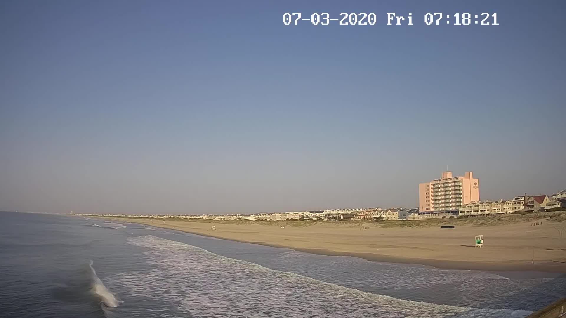 Crowds flock to Jersey Shore Beaches