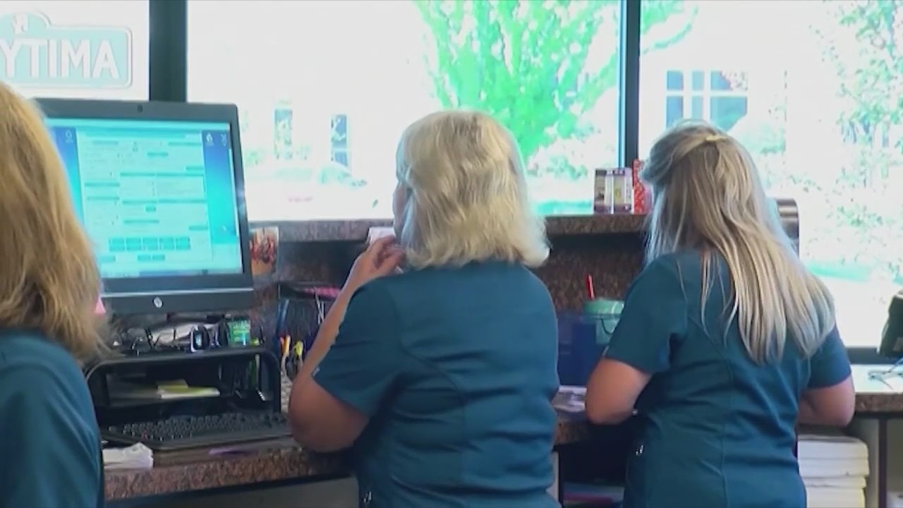 Illinois considers setting limits on high medication prices