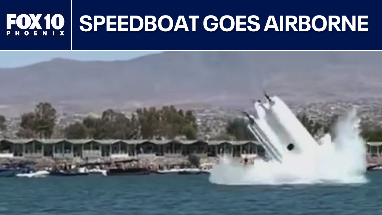 Racers survive wild speedboat crash at Lake Havasu