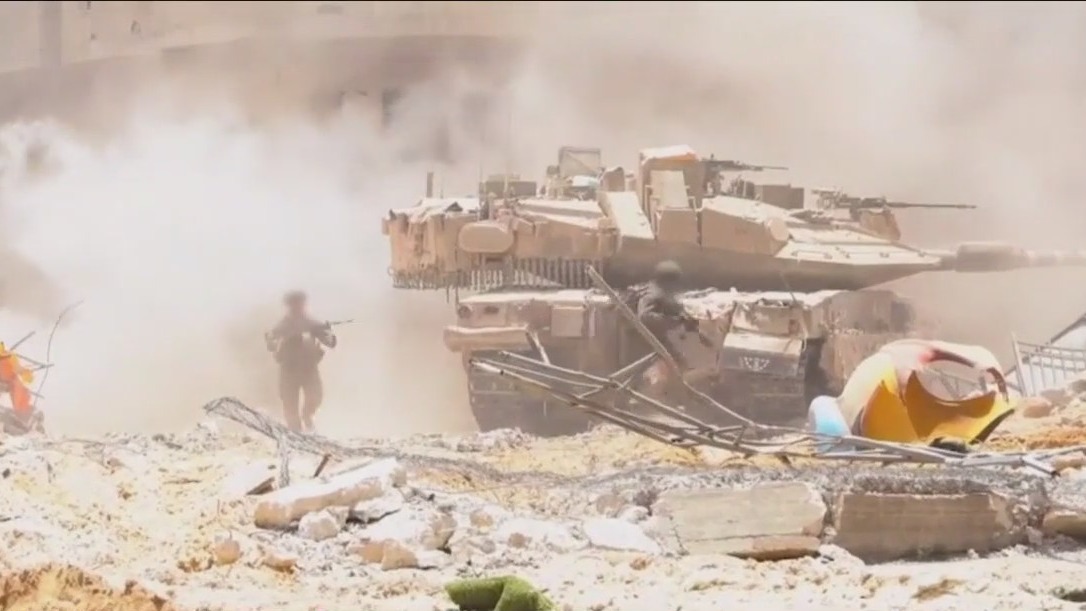 Israel airstrikes kill dozens in Gaza, international pressure mounts