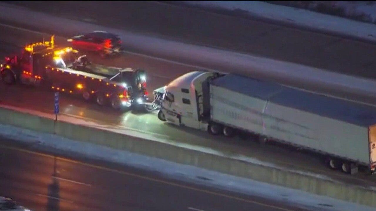 Indiana highway crash leaves driver dead, police say