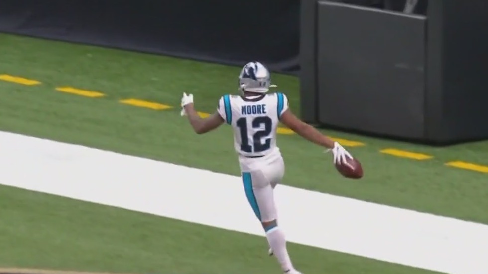 Bears trade No. 1 overall draft pick to Panthers for DJ Moore: reports