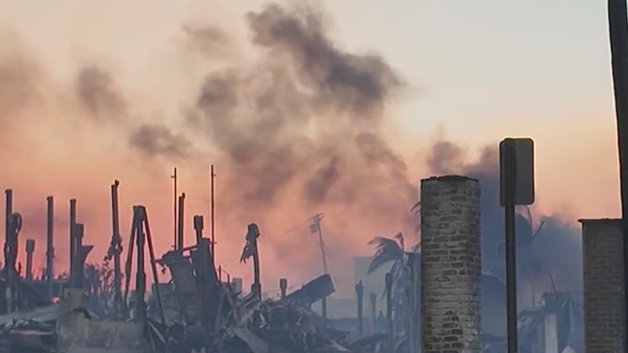 Santa Ana winds return as crews battle LA wildfire