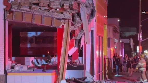 Car slams into Santa Monica building