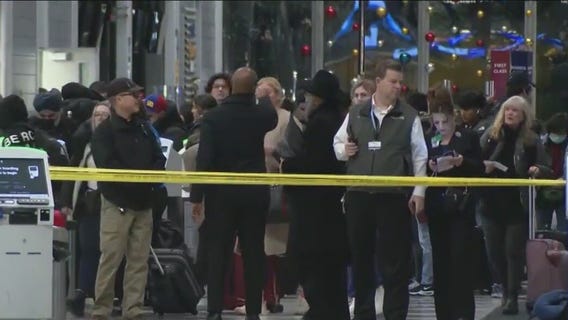 All-clear given at O'Hare after passenger tells airline agent they had a bomb in their bag: TSA