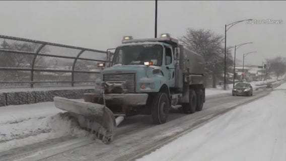 Chicago officials dish out winter weather tips ahead of bitter cold, snow
