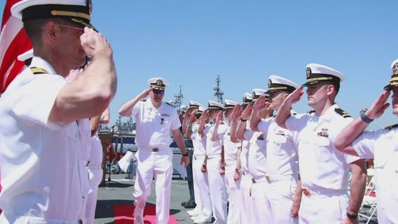 League hosts Navy Ball for those who have served