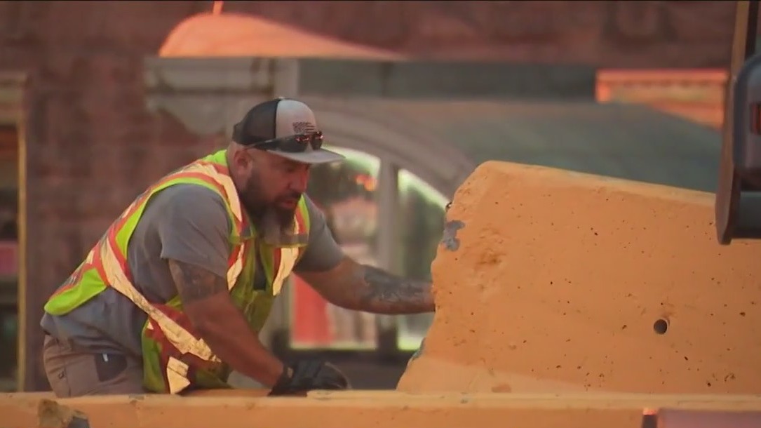 Lollapalooza cleanup begins after 4 days of crowded shows