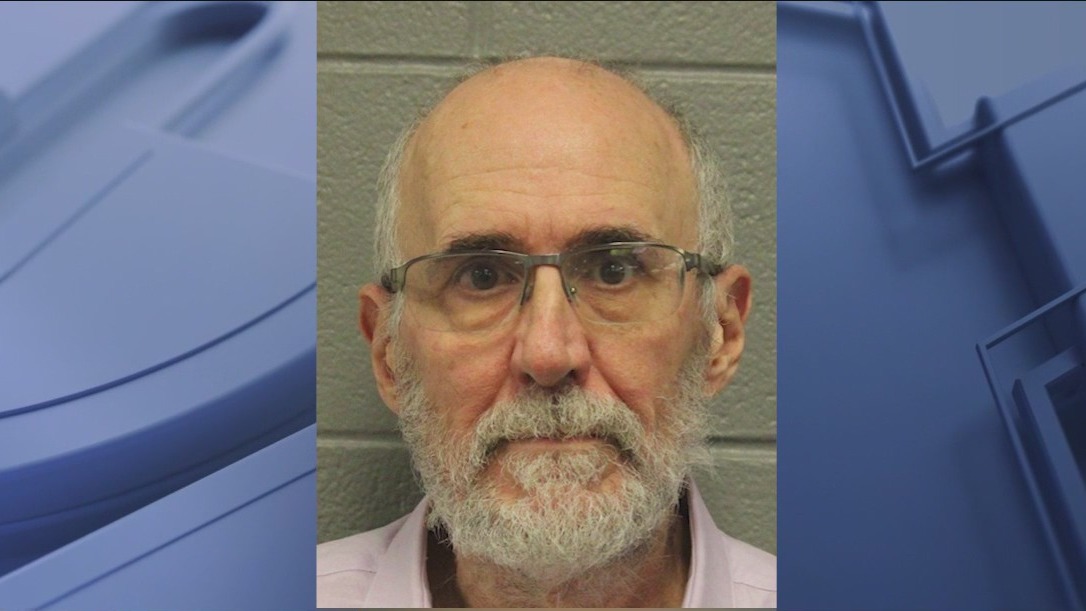 Man charged in 2004 cold case in Near North