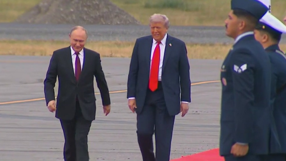 Trump meets with Zelensky after call with Putin amid renewed hopes for peace