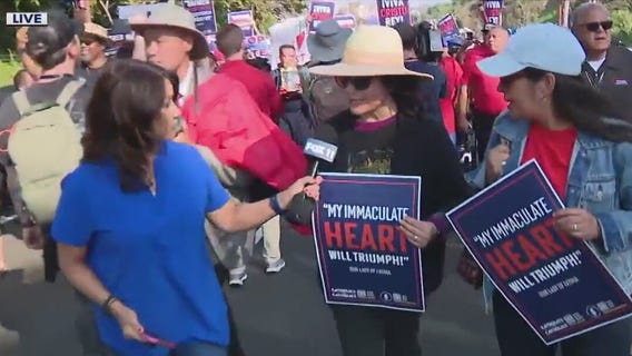 Catholic groups protest Dodgers Pride Night