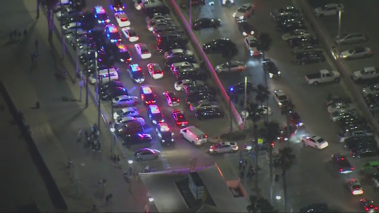Huntington Beach police tries to disperse crowd after promoted social media event