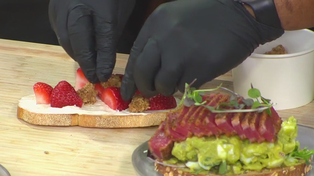 Wellness Week: Eating healthy when eating out