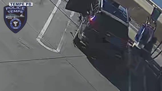 Man accused of exposing himself at Tempe car wash