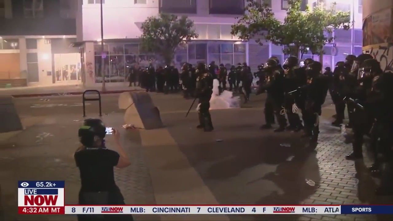 Pres. Trump sends 2,000 more troops to LA