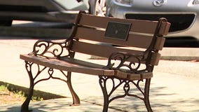 Memorial benches removed in Mount Dora
