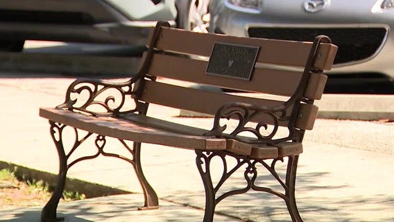 Memorial benches removed in Mount Dora