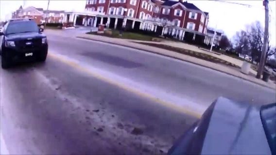 Ohio officers save baby who started choking in traffic