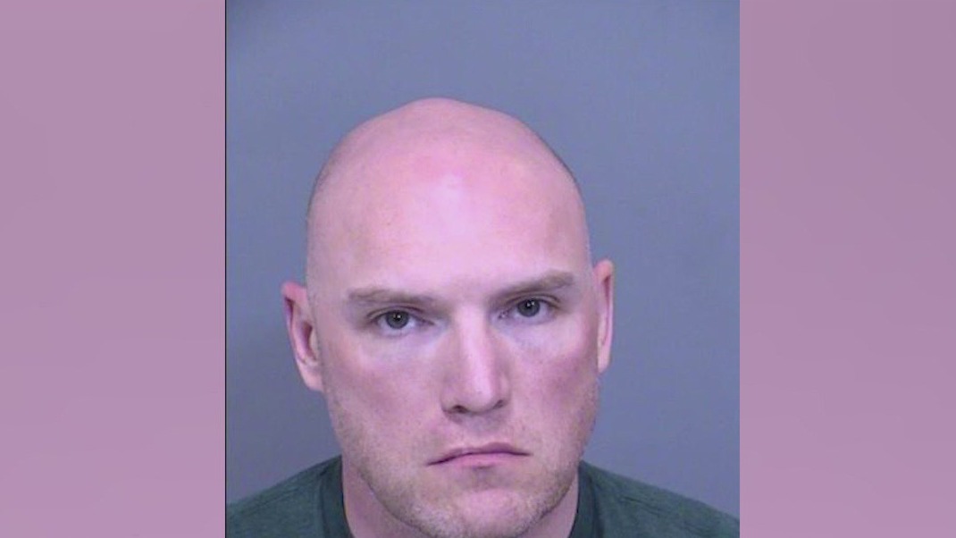 Border Patrol agent accused of child sex crimes