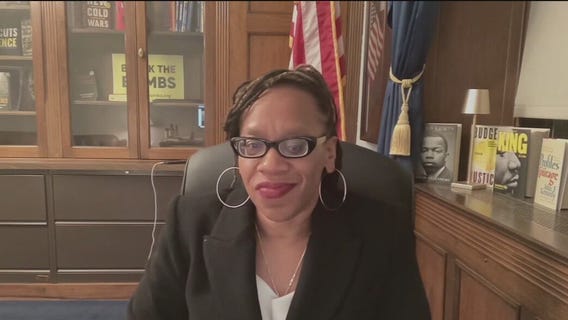 Rep. Simon reacts to House voting to reopen gov't