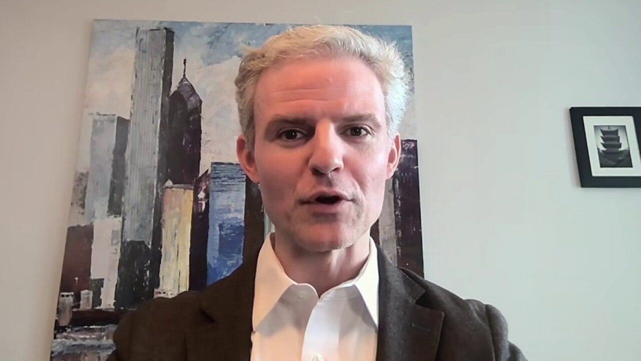 Chicago expert reacts after Trump explains strikes on Venezuela