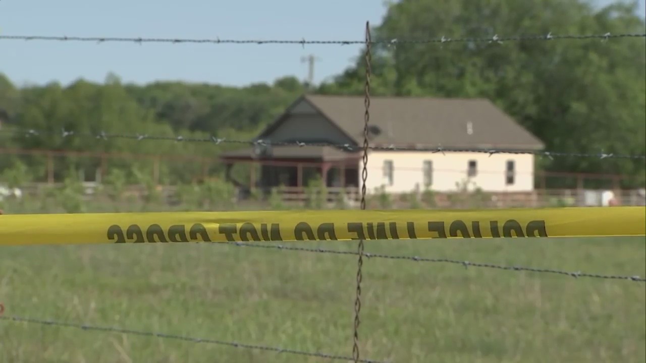 7 bodies found in search for missing teen girls