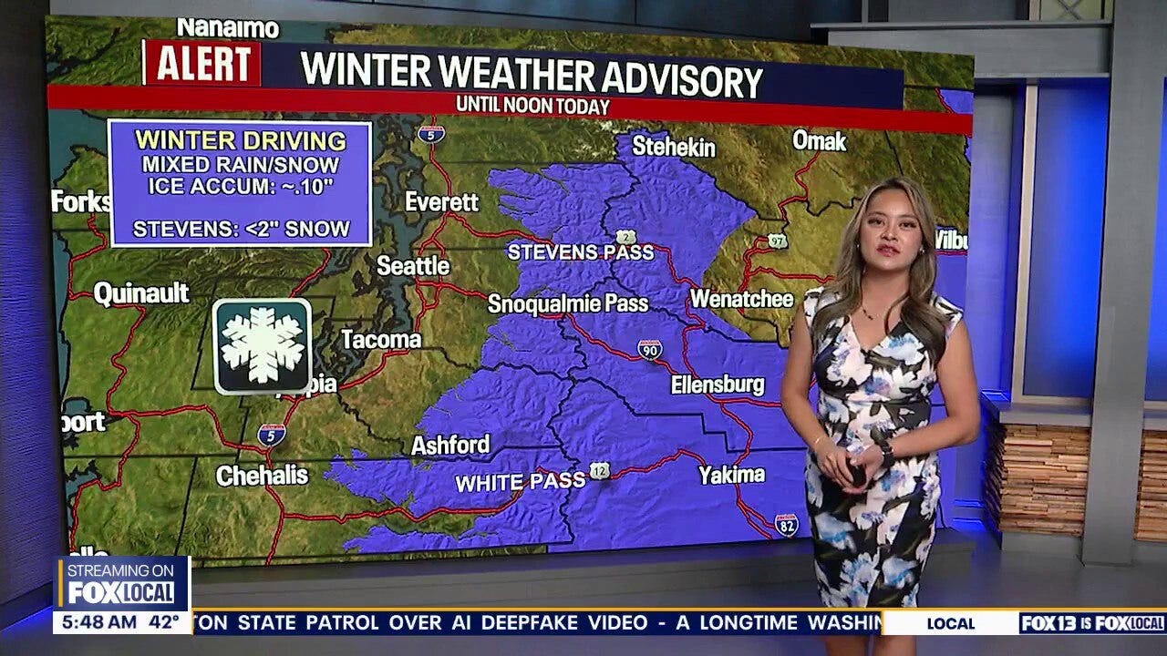 Seattle weather: Light showers Friday, mixed rain/snow in mountains