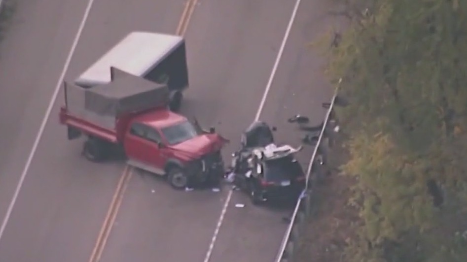 Kane County deputy critically injured in head-on crash